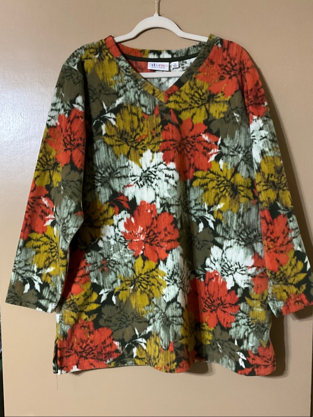 D & Co. V-Neck Floral Fleece